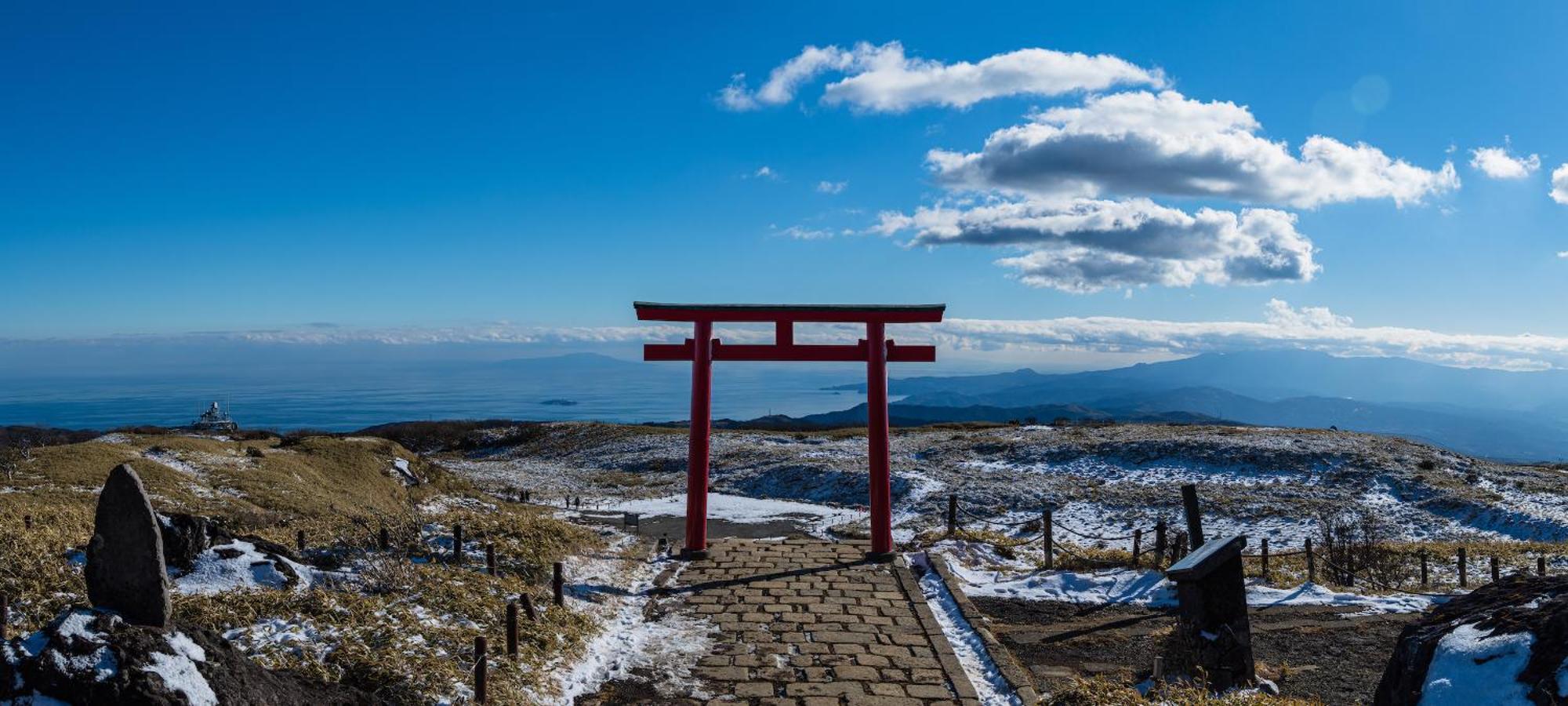 Отель Oku Yugawara Sansuirou Экстерьер фото